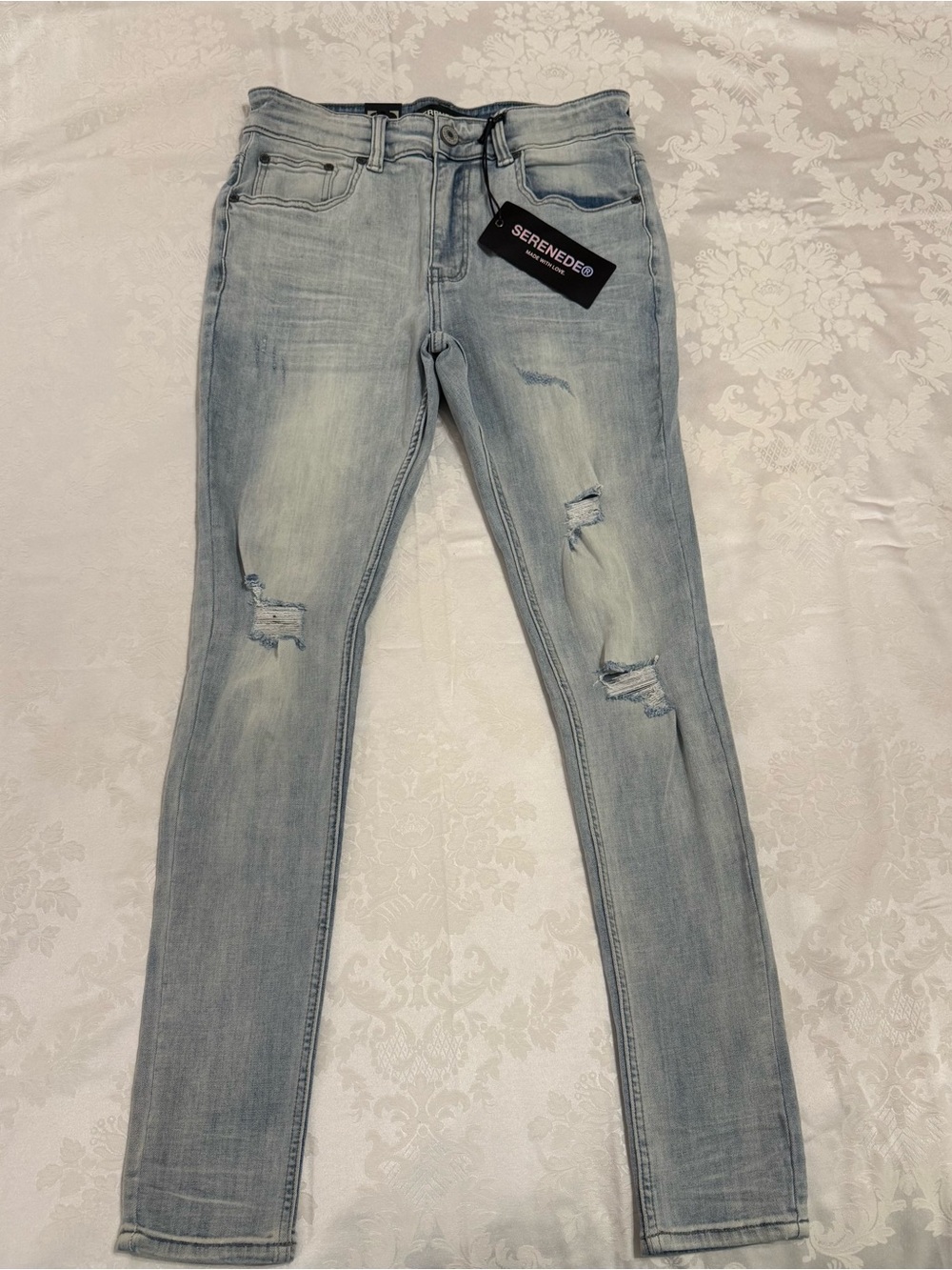 Serenede, Light Wash, Fitted Denim Men’s Slim Jeans, Size 32 x 32, New With Tag